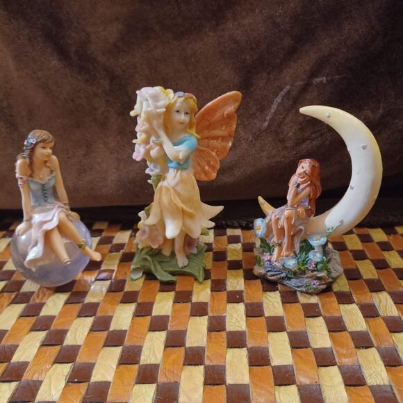 LOT OF 3 -Painted Ceramic Fairy Set - Picture 1 of 6